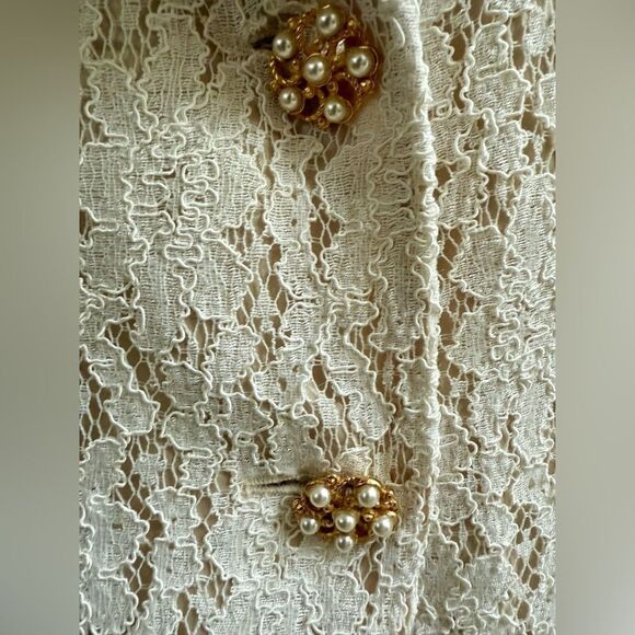 Vintage ABR New York Nites lace blazer. Antique white blazer size M. - Picture 5 of 7